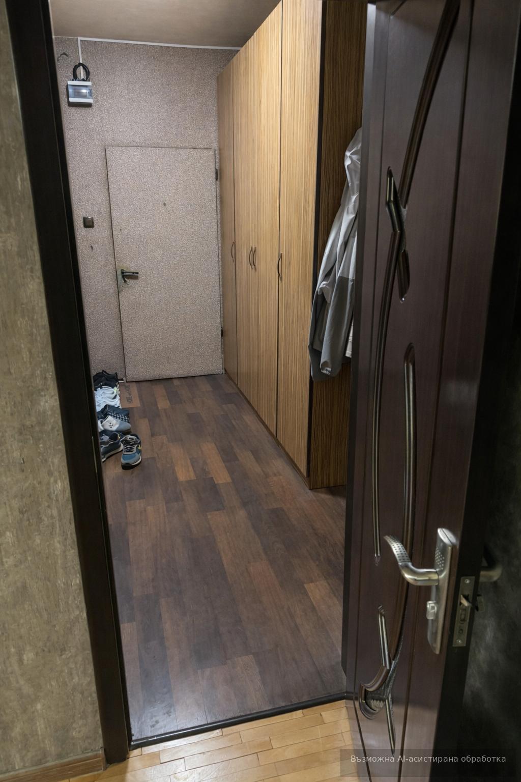 Под наем в София тристаен Света Троица ID 2172877