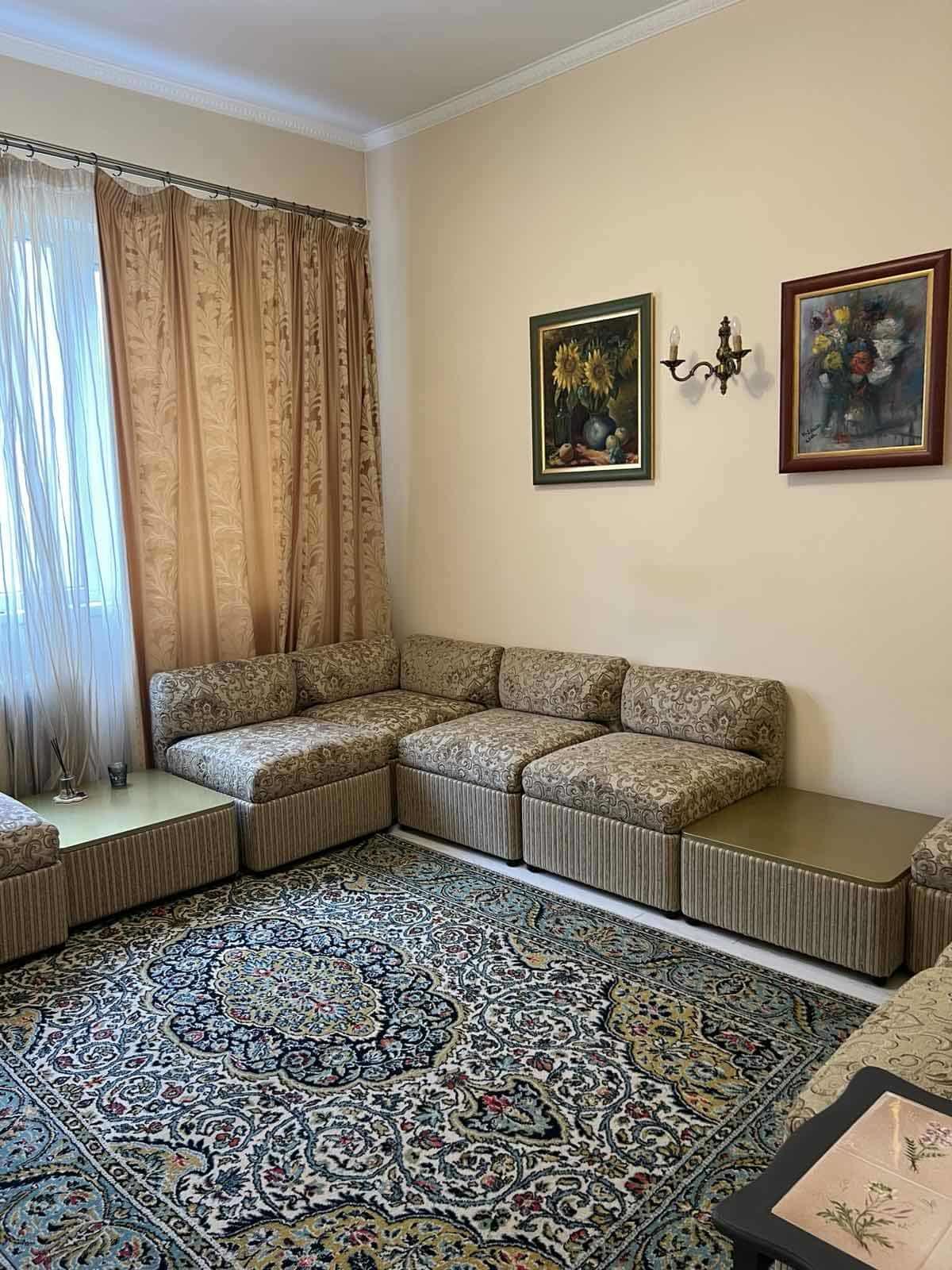 Под наем в София тристаен Център ID 2214305