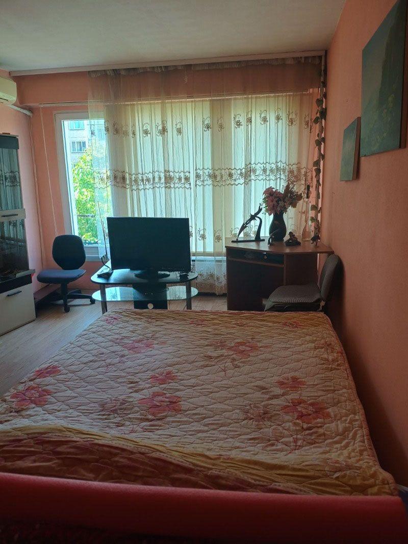 Едностаен апартамент под наем в ж.к. Борово, 2186688