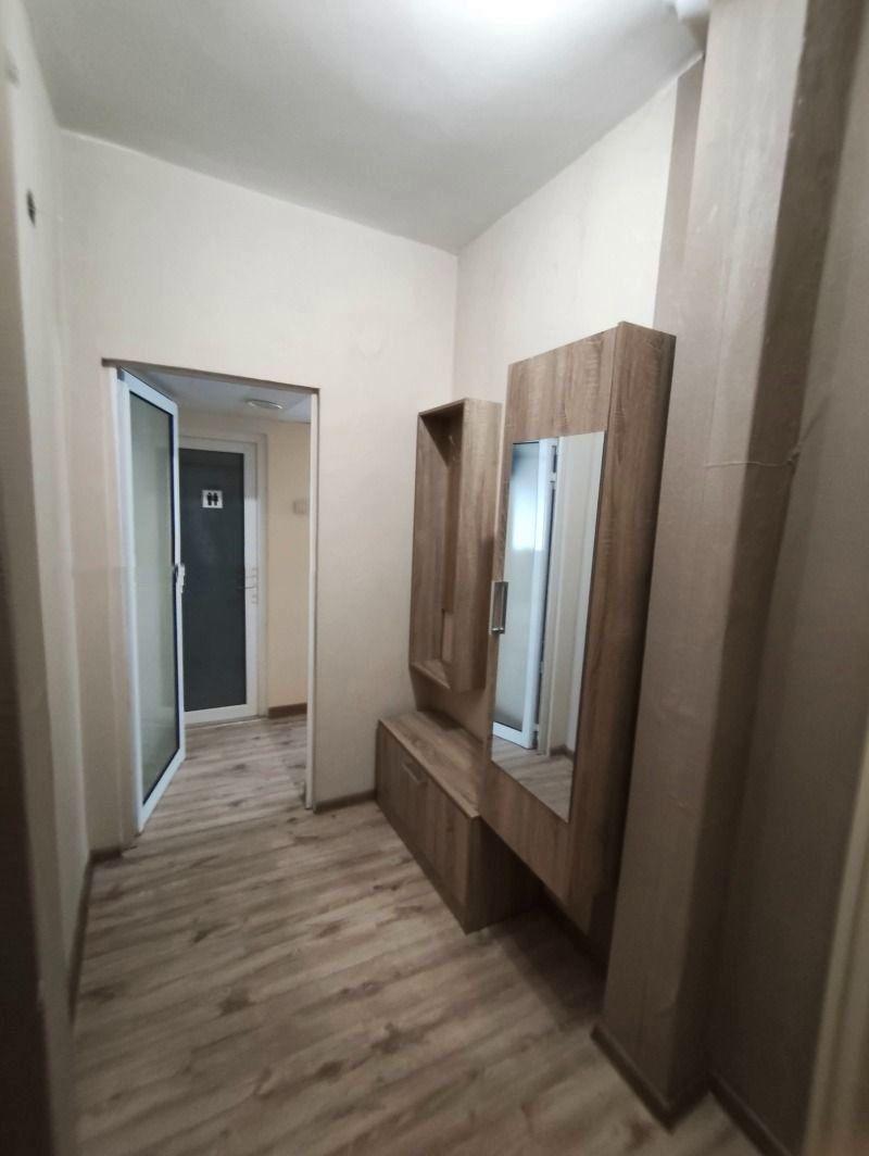 Под наем в София двустаен Център ID 2218128