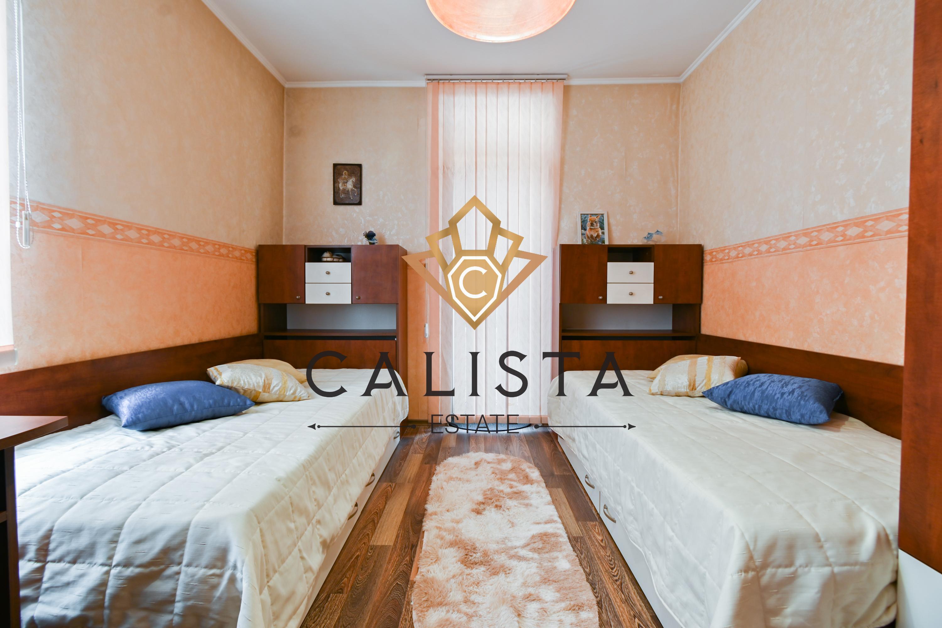 Тристаен апартамент под наем в ж.к. Студентски град, 2198654