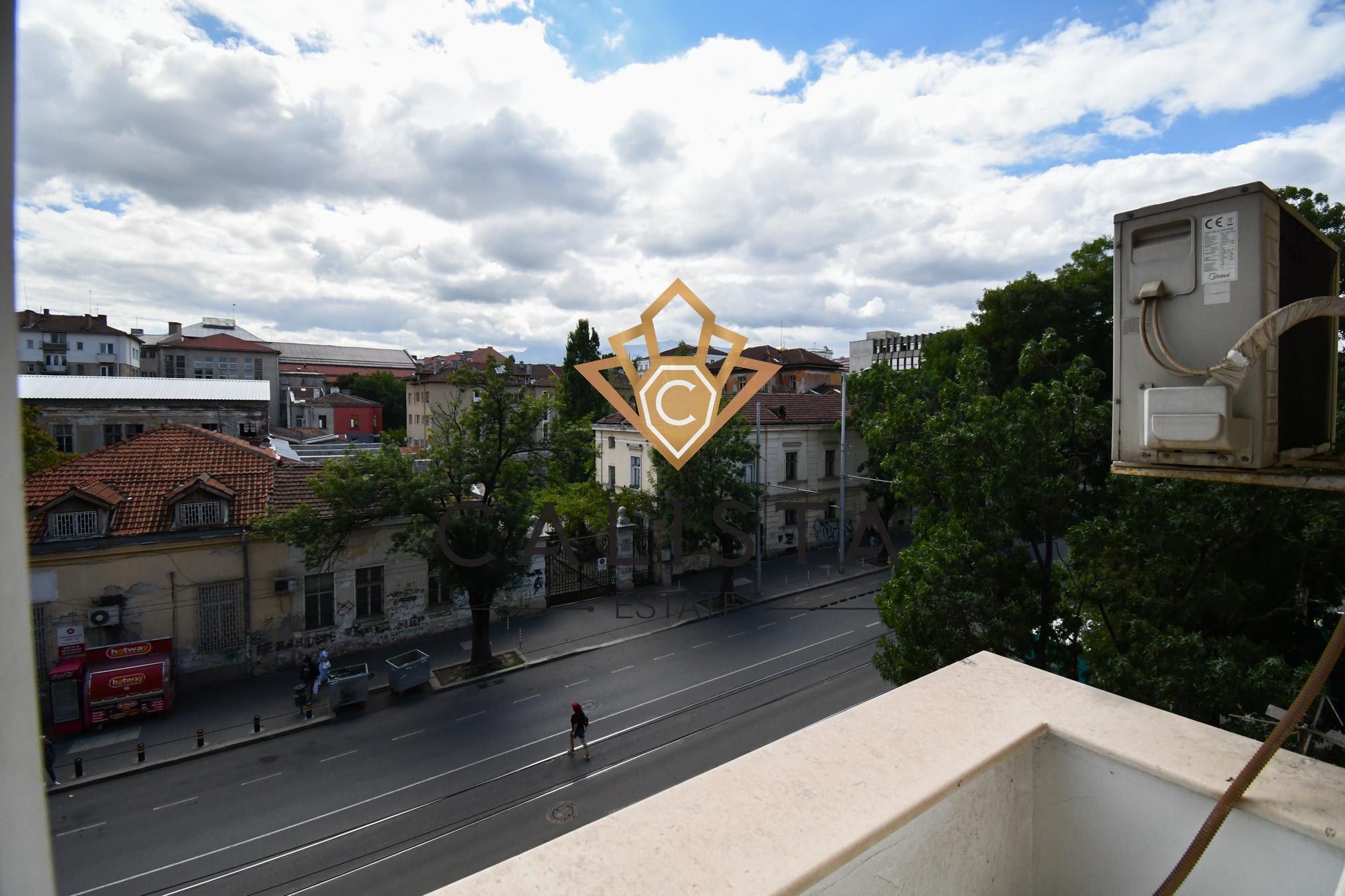 Под наем в София двустаен Център ID 2143438