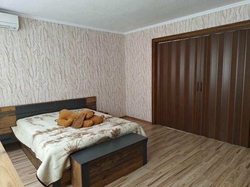 Тристаен апартамент под наем в ж.к. Лозенец, 2212572