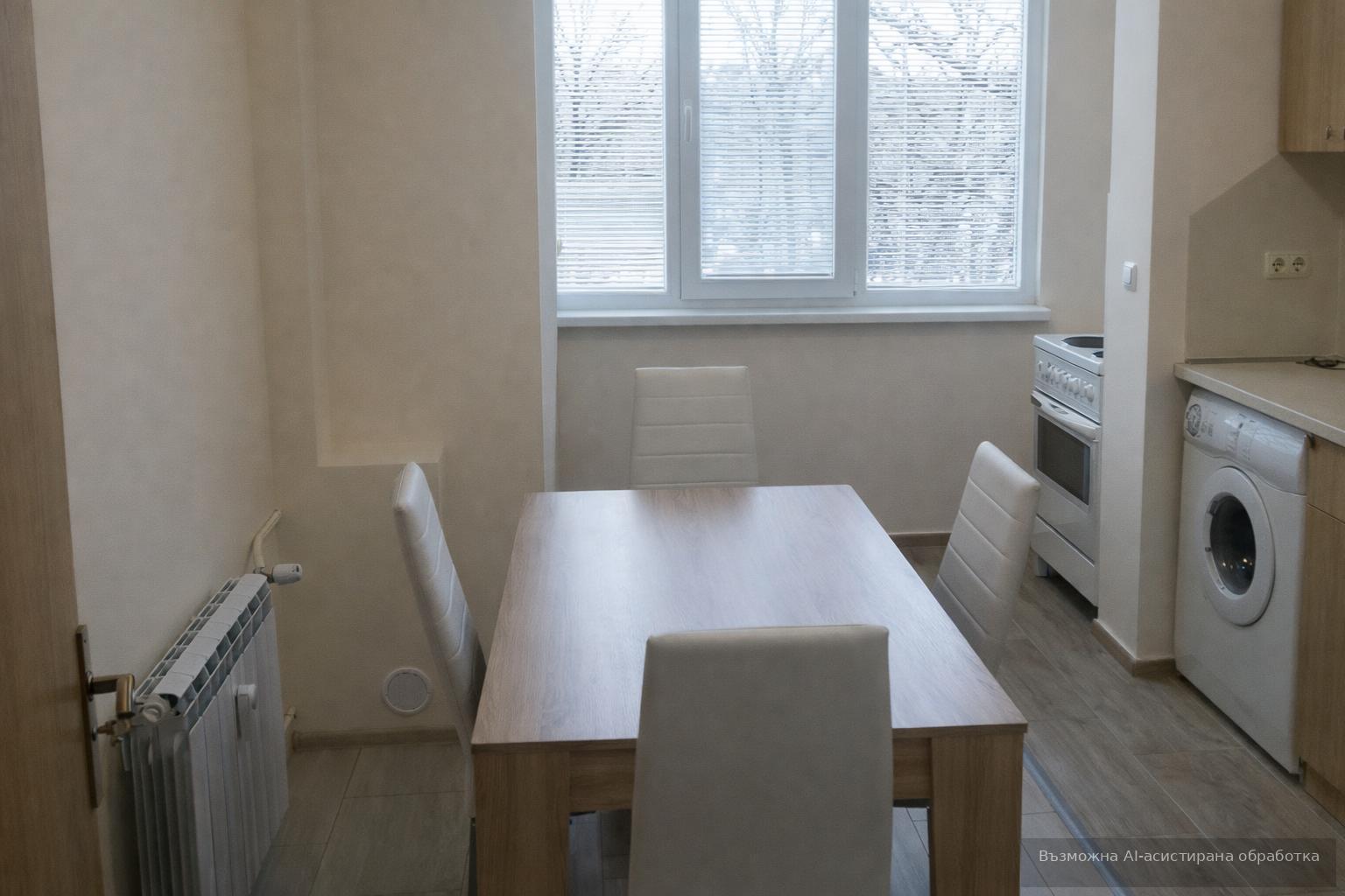 Тристаен апартамент под наем в ж.к. Стрелбище, 2109589