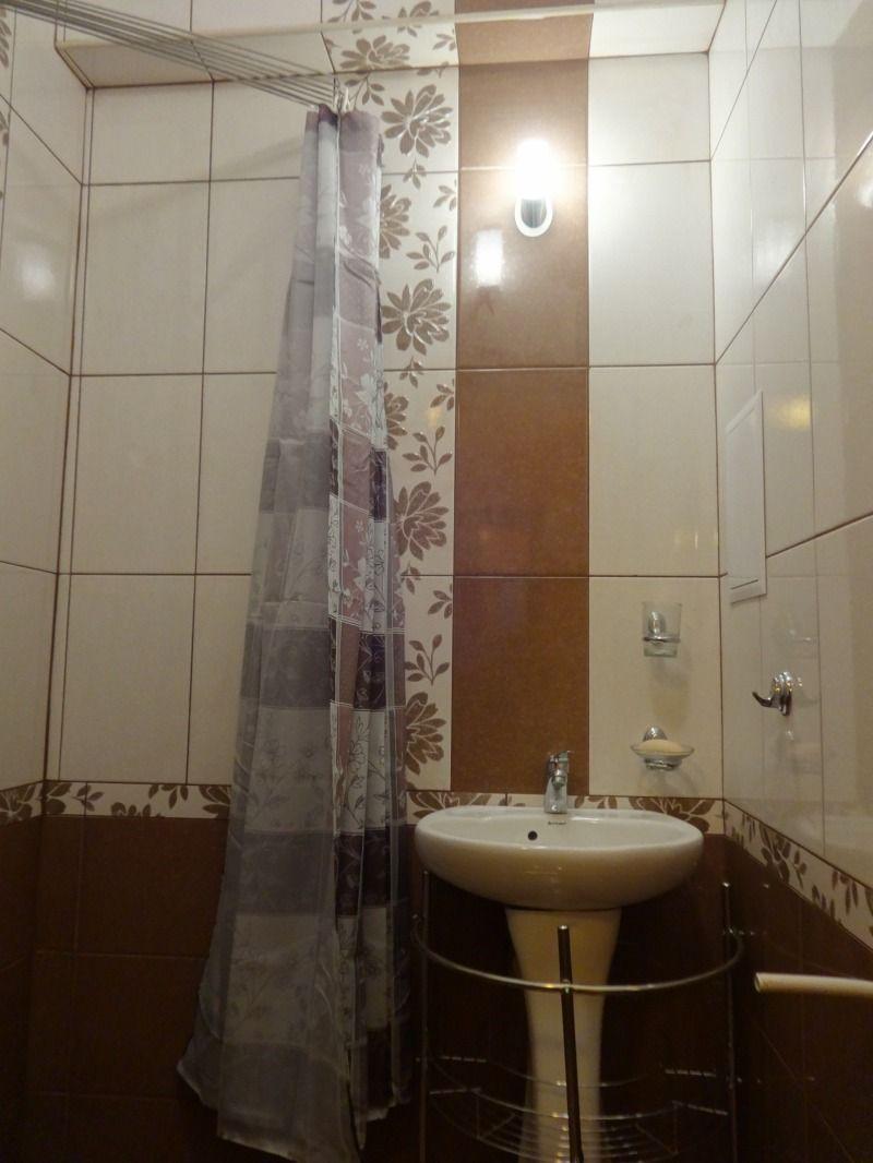 Тристаен, под наем, жк. Сухата река