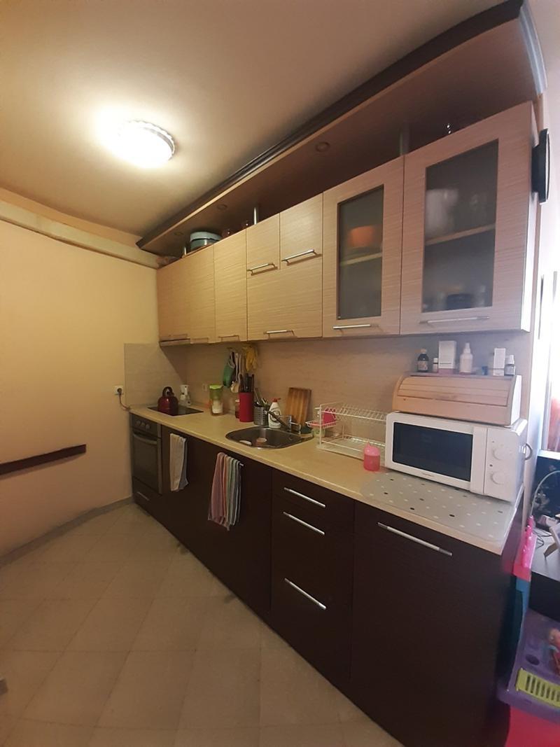 Тристаен апартамент под наем в ж.к. Слатина, 2139127
