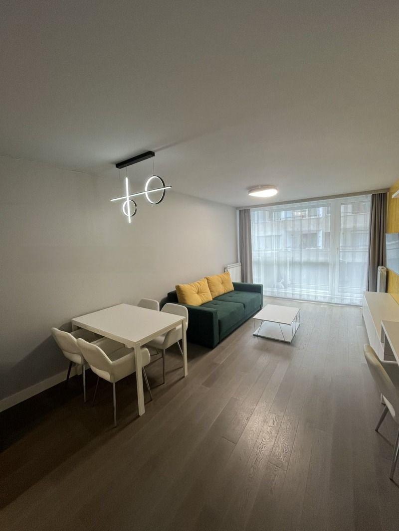 Тристаен апартамент под наем в ж.к. Борово, 2218502