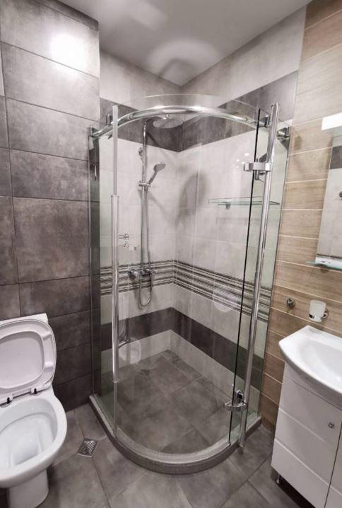 Двустаен апартамент под наем в ж.к. Кръстова вада, 2145591