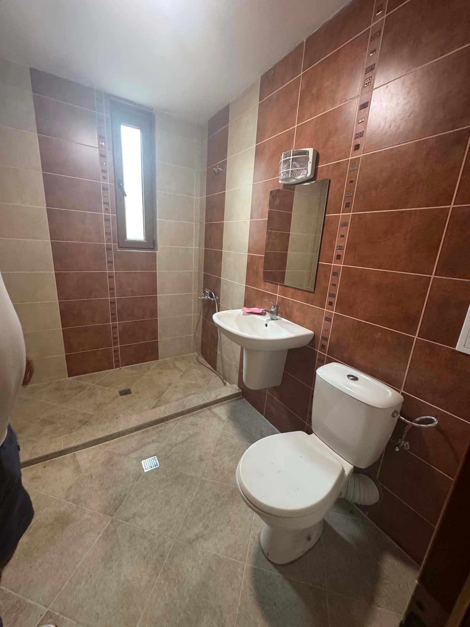Тристаен апартамент под наем в ж.к. Горна баня, 2230507