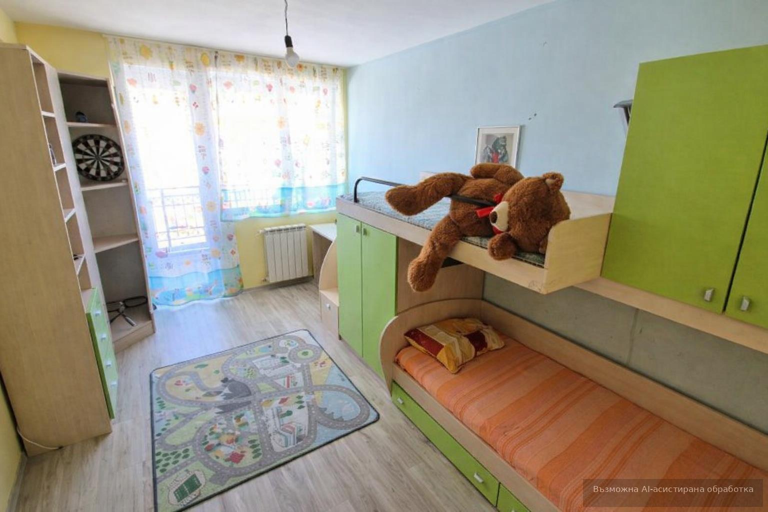 Тристаен апартамент под наем в ж.к. Младост 4, 2230757