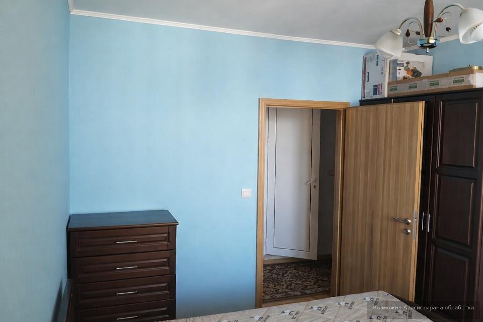 Тристаен апартамент под наем в ж.к. Надежда 2, 2230727
