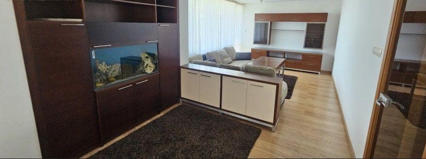 Тристаен апартамент под наем в ж.к. Лагера, 2146333