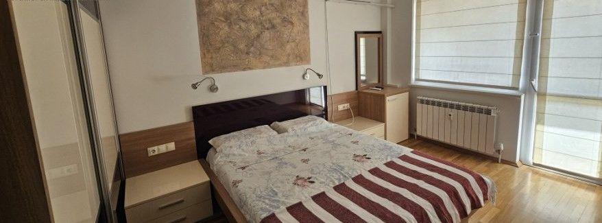 Тристаен апартамент под наем в ж.к. Лагера, 2146333