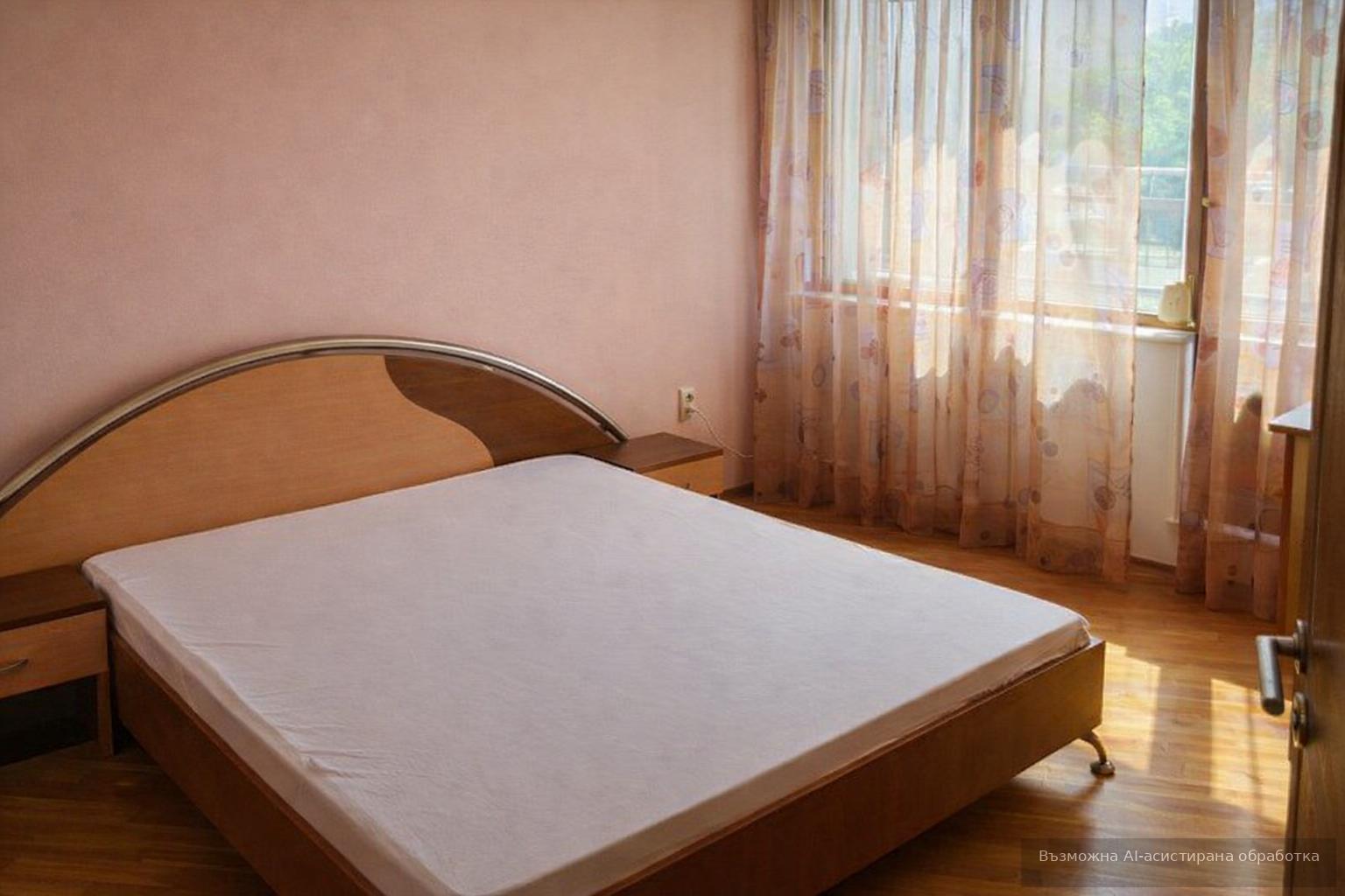 Тристаен апартамент под наем в ж.к. Хаджи Димитър, 2230908