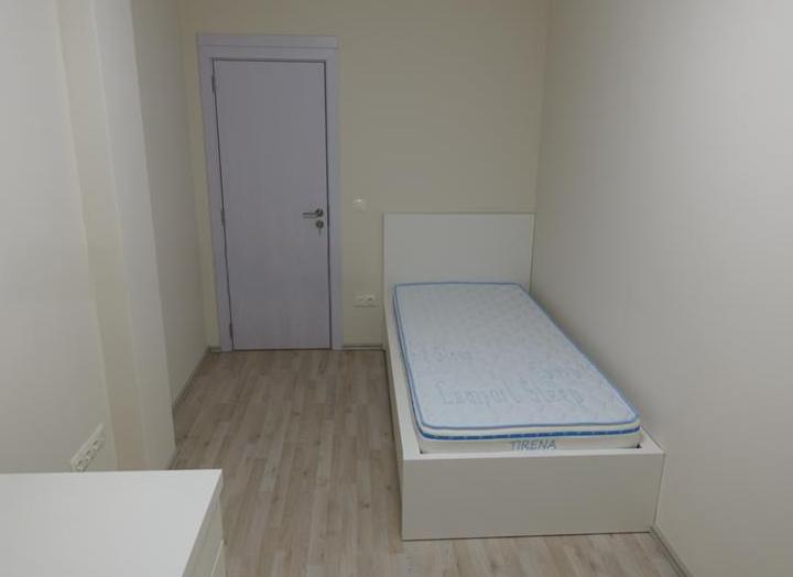 Тристаен апартамент под наем в ж.к. Кръстова вада, 2155806