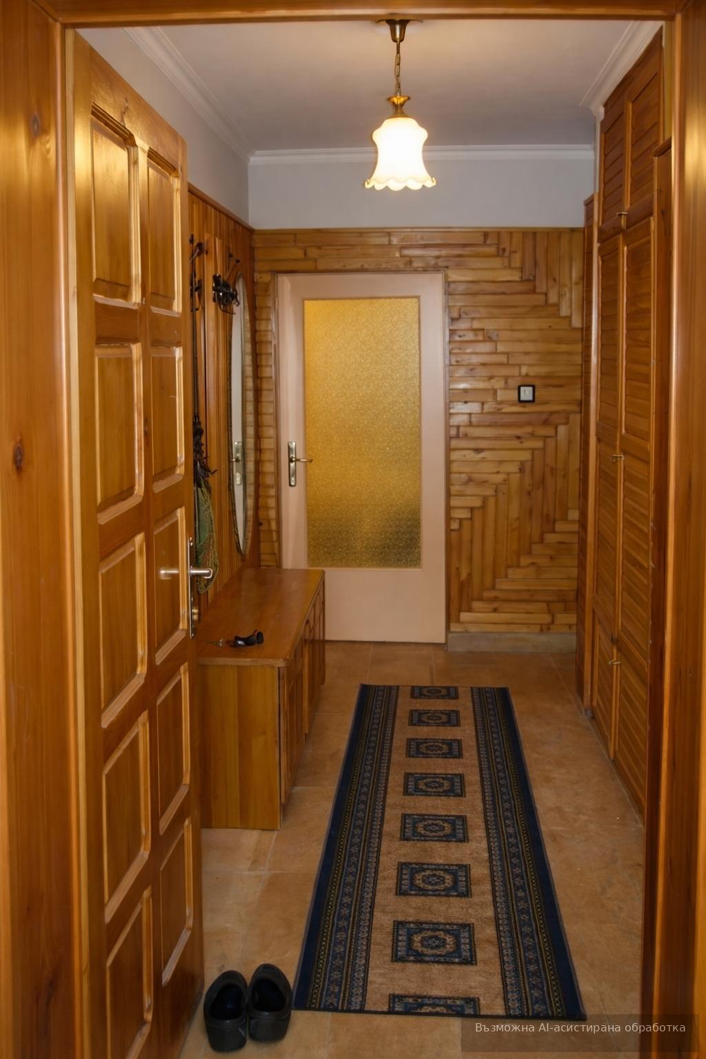 Тристаен апартамент под наем в ж.к. Стрелбище, 2038447