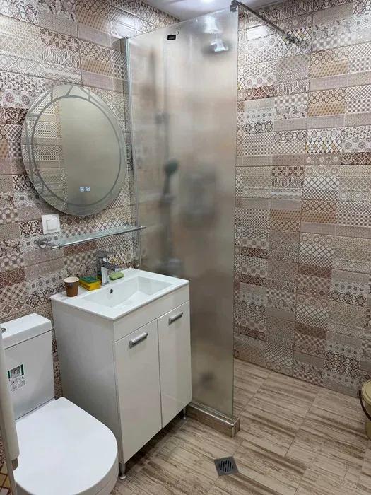 Тристаен апартамент под наем в ж.к. Младост 1А, 2232550