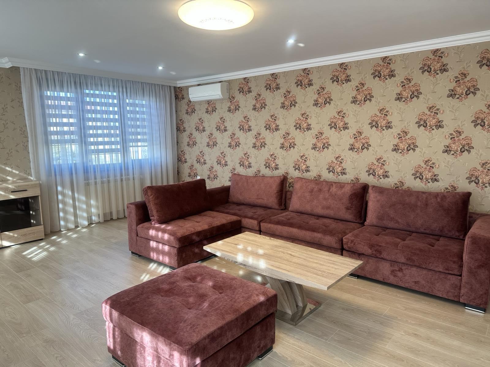 Къща под наем в кв. Требич, 2178391