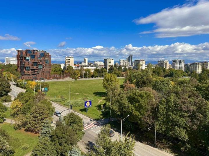 Двустаен апартамент под наем в ж.к. Стрелбище, 2179499