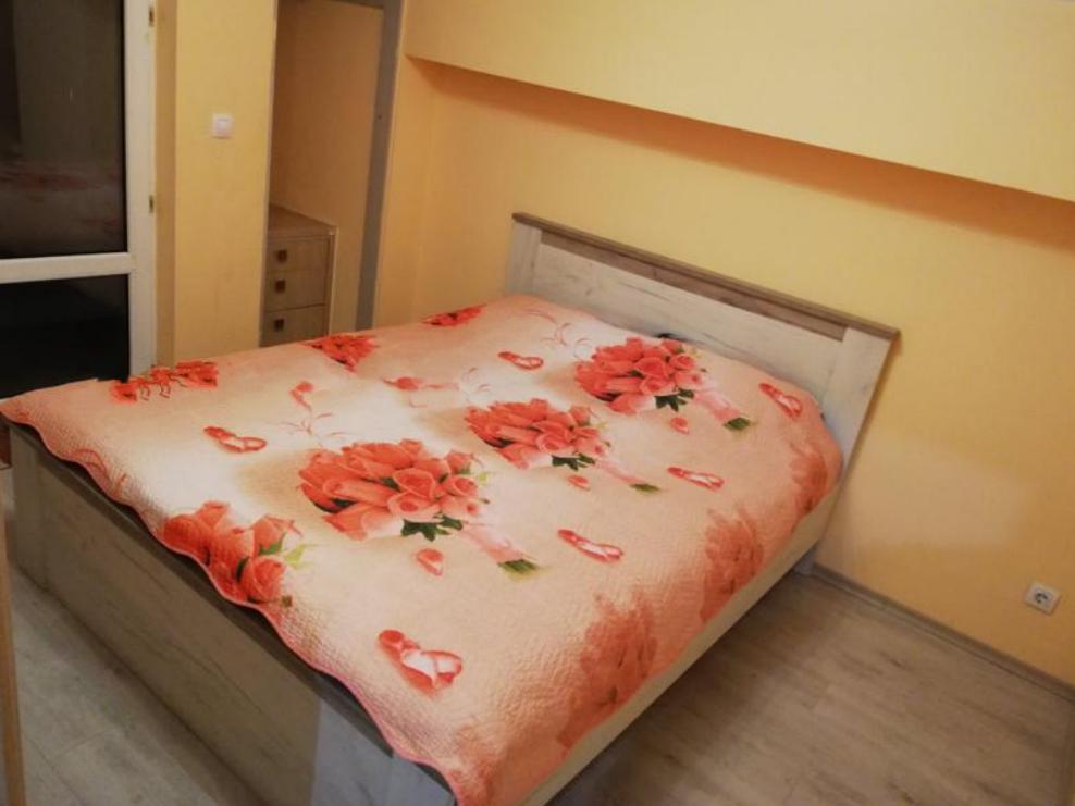 Двустаен апартамент под наем в ж.к. Хаджи Димитър, 2133630